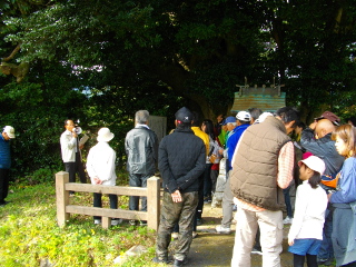 里見安房守忠義主従之廟見学01
