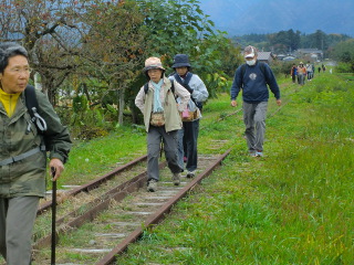 旧倉吉線跡地トレッキング01